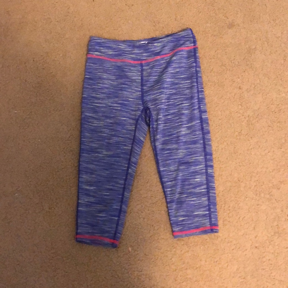 athletic capris